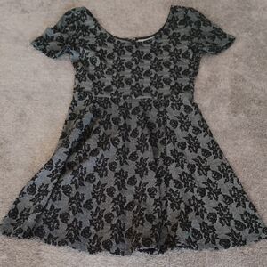 Seventeen Y2K Style Gray And Black Jacquard Skater Dress